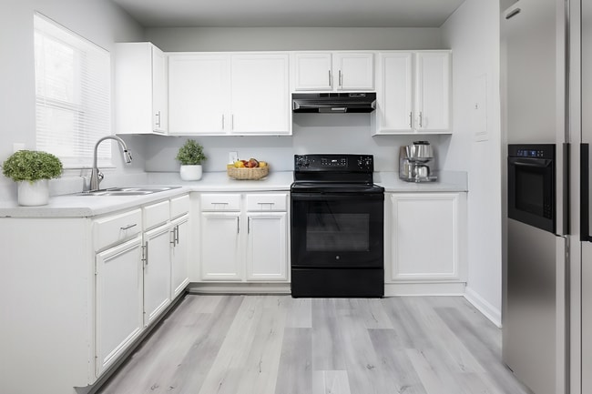 Photo - Privately Owned Crestwood Gardens!