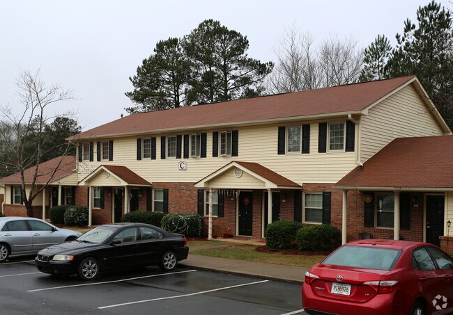 Photo - Pine Village