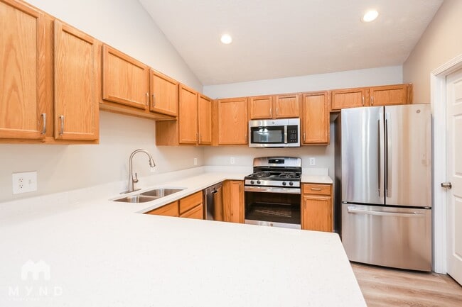 Photo - 6155 Smoke Ridge Ln