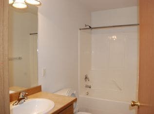 Photo - 4 bed 2 bath multi-level in Central CDA ( new carpet)