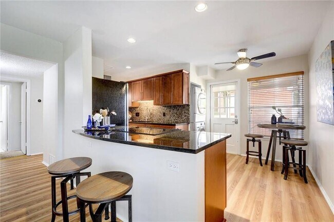 Photo - 901 E Oltorf St Unit 201