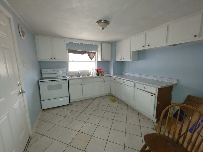 Photo - 5228 Lytle St