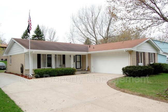 Photo - 6600 Sheridan Ave House