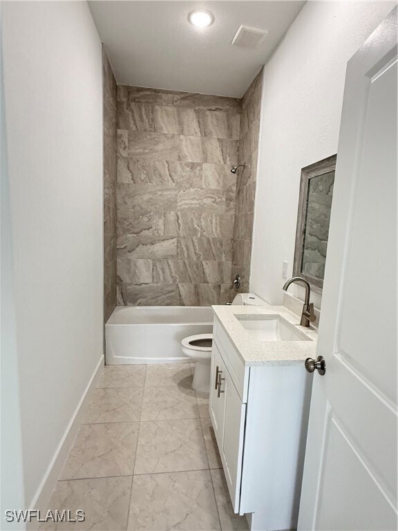 Building Photo - 1015 Jaguar Blvd Rental