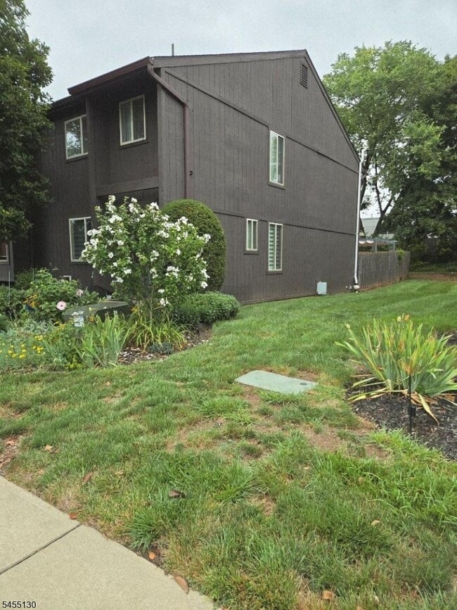14 Chelsea Way Unit 14