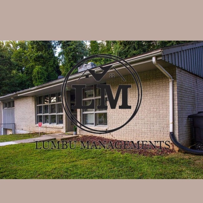 157 Beverly Rd
