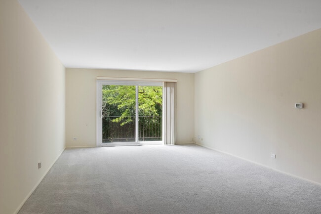 Photo - 1250 Park Ave W Unit 421