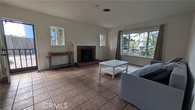 Photo - 546 Griswold Ave
