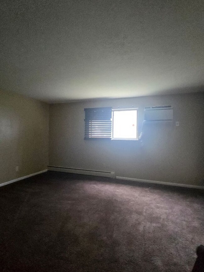 Photo - SPRINGBANK APARTMENTS II Unidad 4857-3