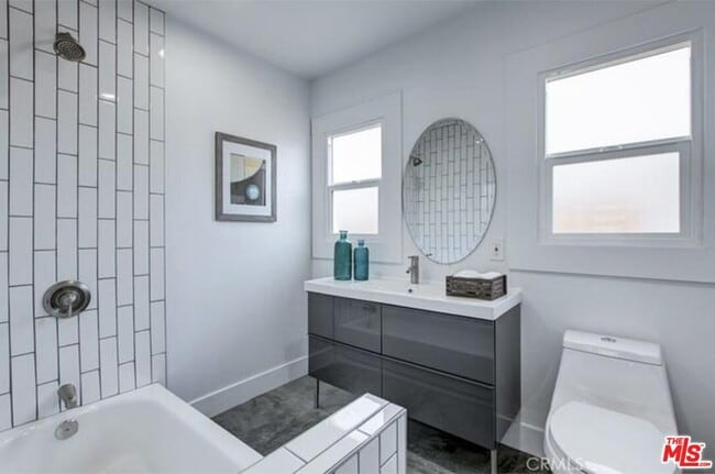 Photo - 338 Walnut Ave