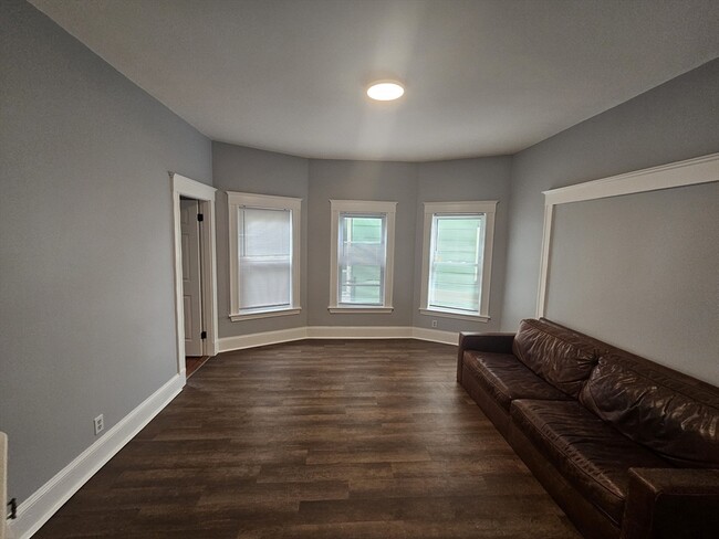 Photo - 320 Highland Ave Unit 1