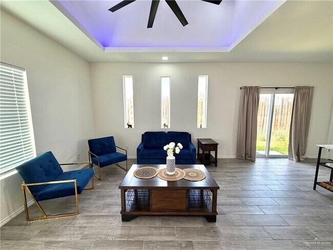 1521 Karen Dr