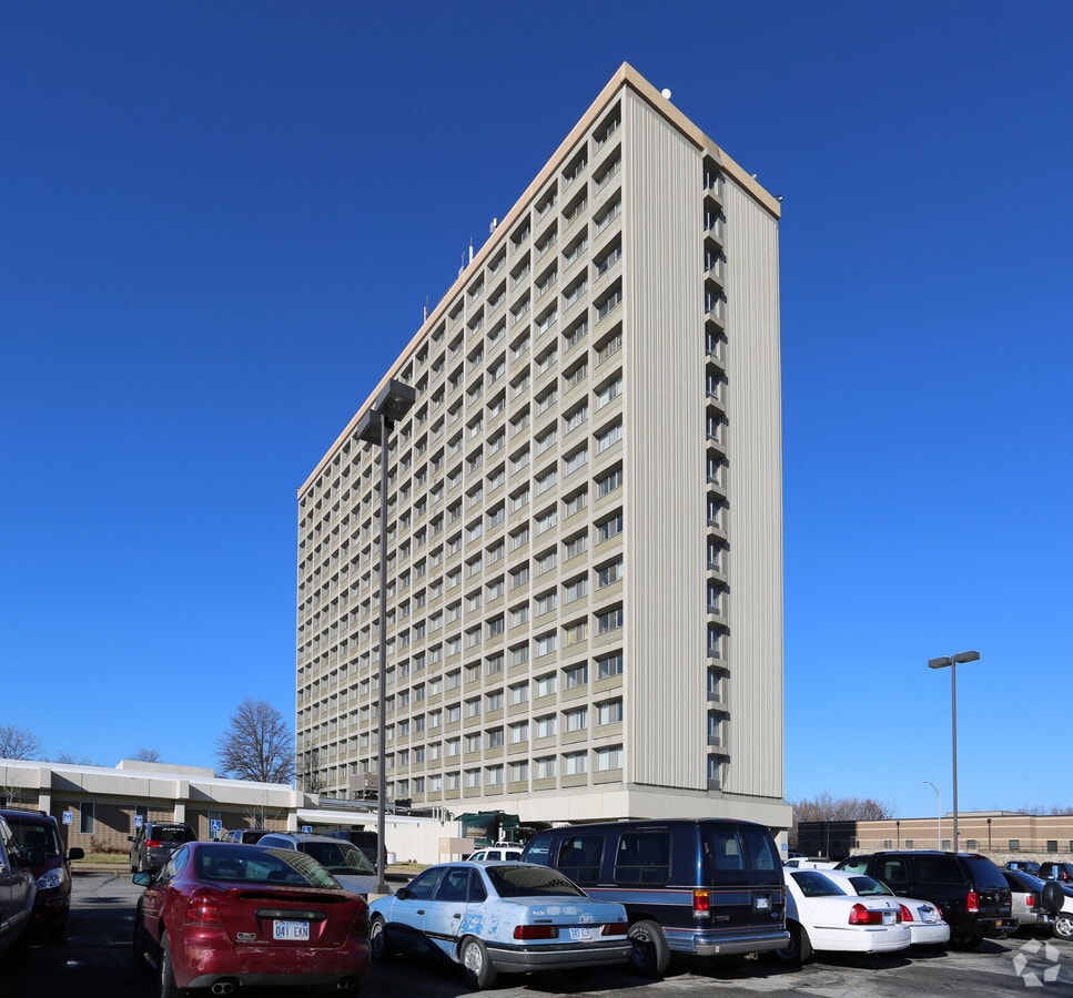 Wyandotte Towers - Wyandotte Towers
