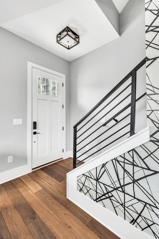 Photo - 1330 3rd Ave N