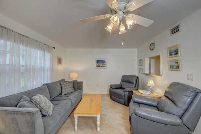 Photo - 2600 S Kanner Hwy