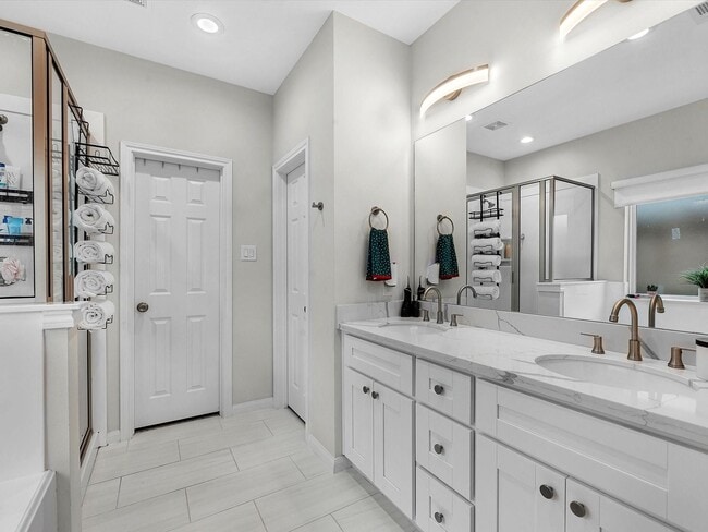 Photo - 8407 James Franklin St