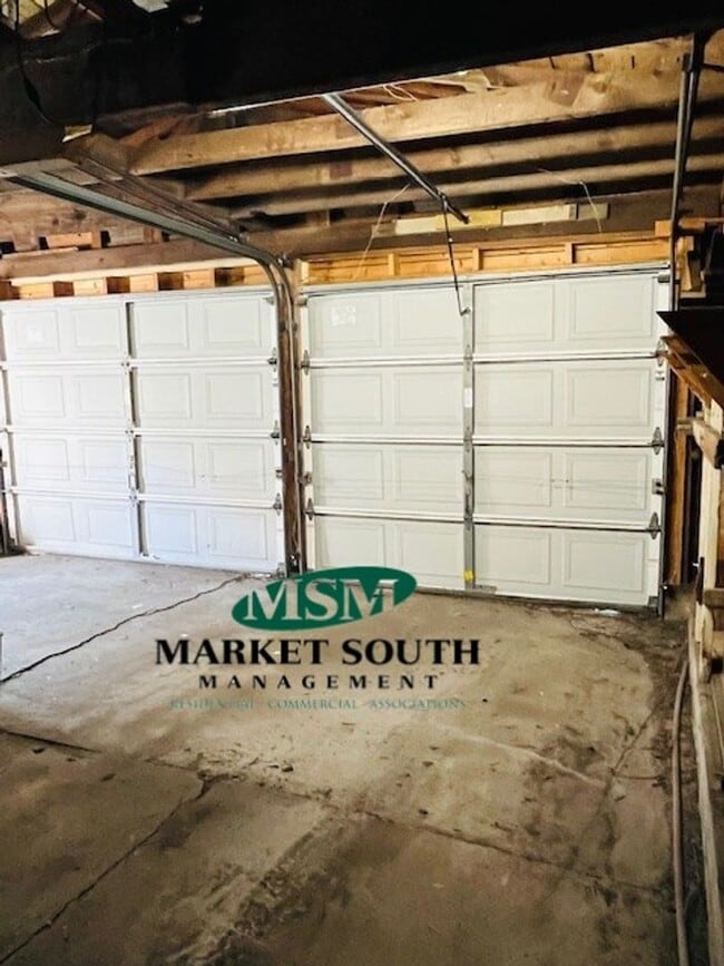 Photo - 3 Bedroom Beauty Loaded With Charm & Character