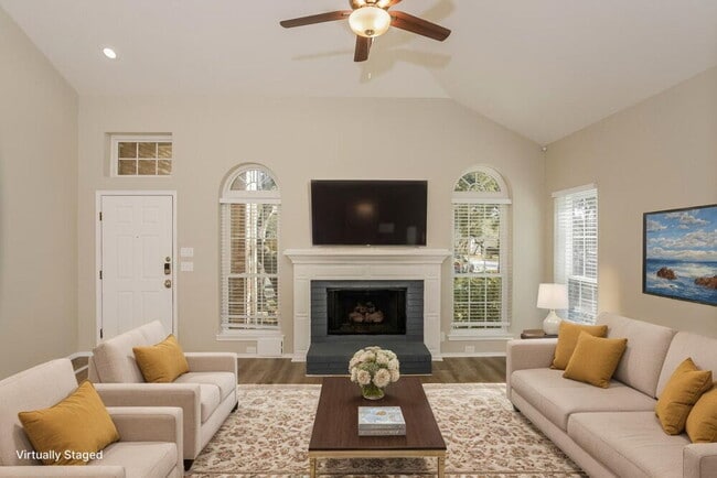 Photo - 11659 Foxford