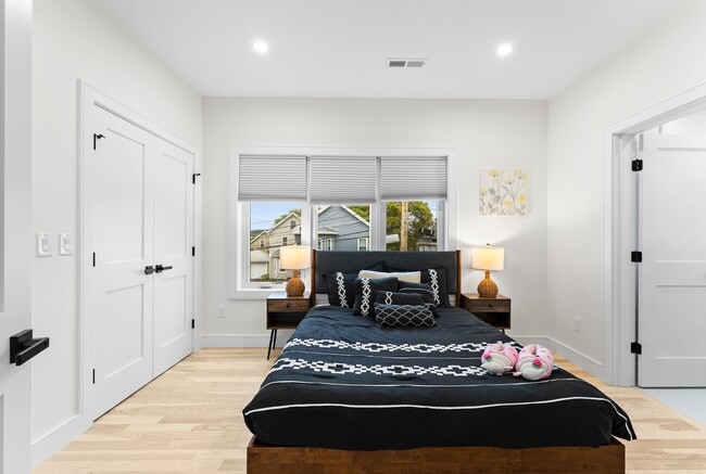 Photo - 21 Bolton St Unit 1