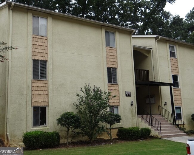 Building Photo - 2390 Lawrenceville Hwy Unit A Rental