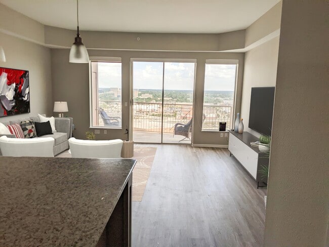 Photo - 3505 Sage Rd Unidad 2004