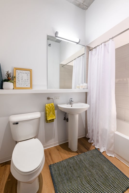 Photo - 1378 N Wolcott Ave