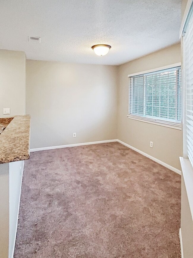 1155 Old Monrovia Rd NW