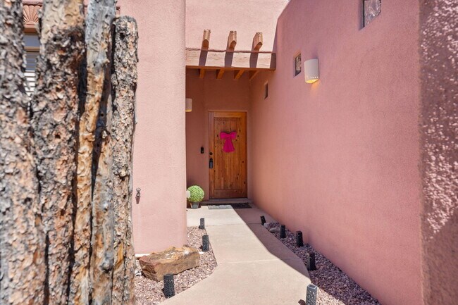 Photo - 7535 Vía Tranquilo SW