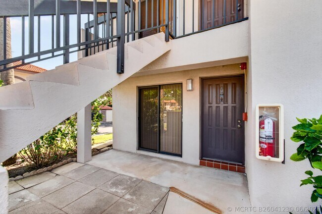 Photo - 351 Club Cir Unit 101