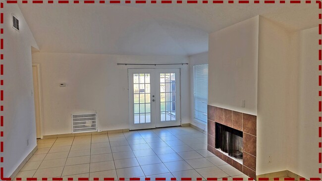 Photo - 17302 Davenway Dr