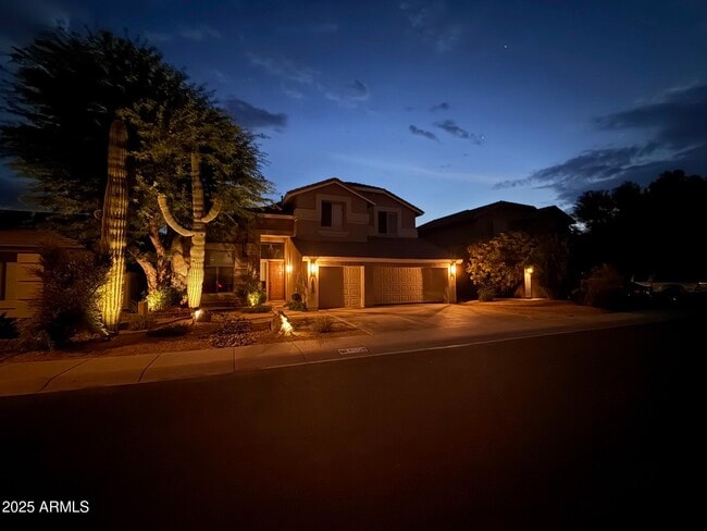 Building Photo - 4564 E Chisum Trail Rental