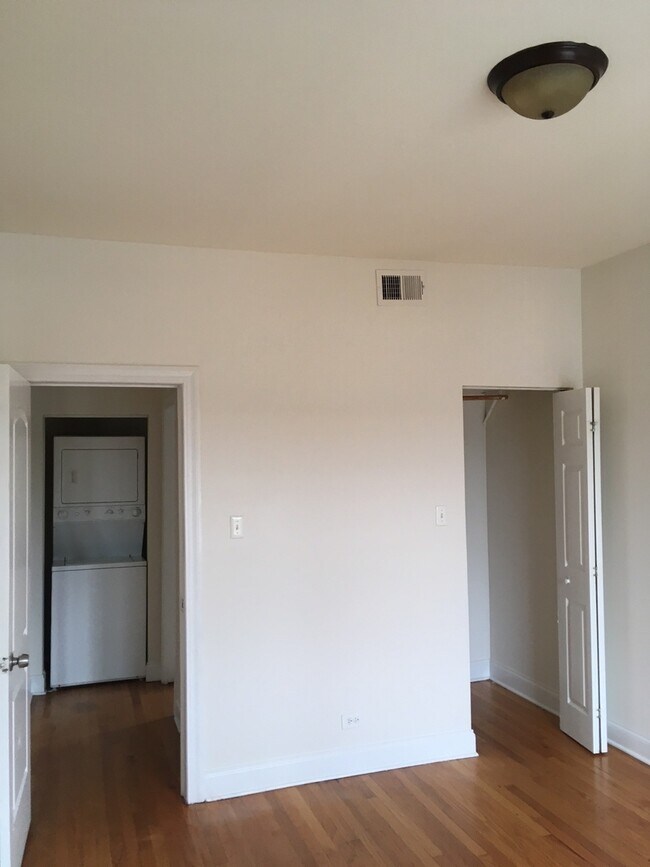 Photo - 2-Bedroom, Top-Floor Condo in North Rogers...