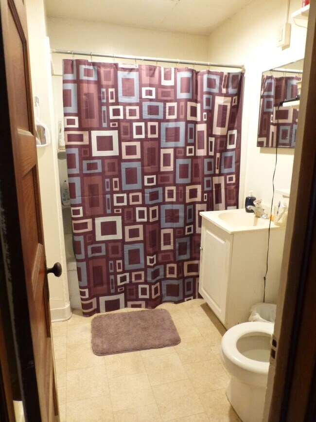 Photo - 213-215 N Paterson Unit 215 N Paterson