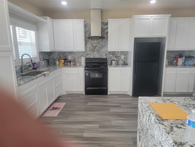 Photo - 2250 Rd 5732