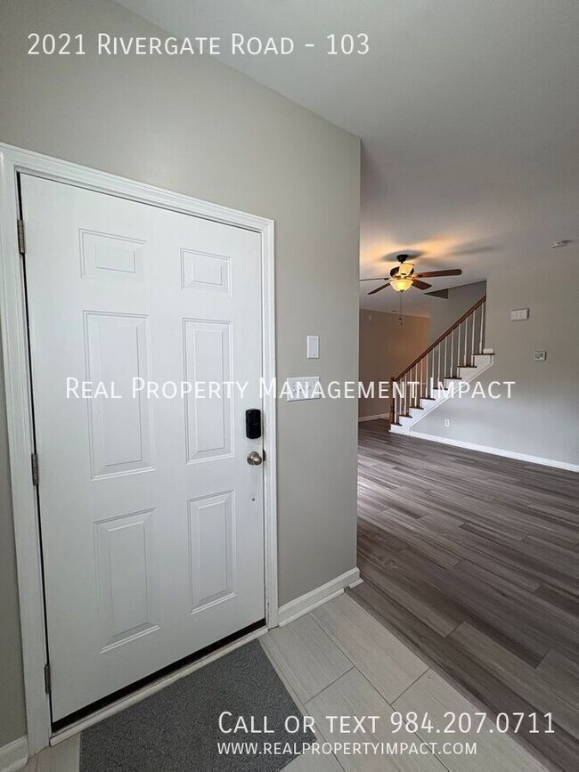 Photo - 2021 Rivergate Rd