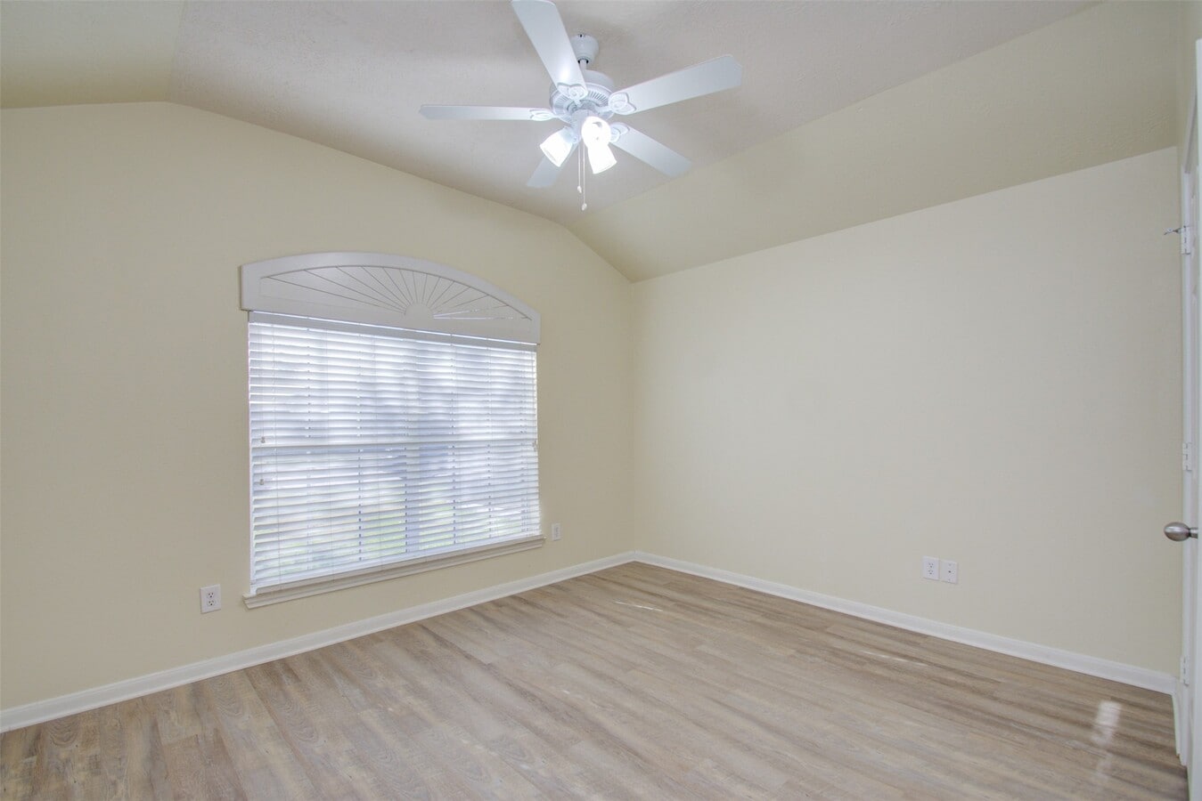 Photo - 14903 Lanai Dr