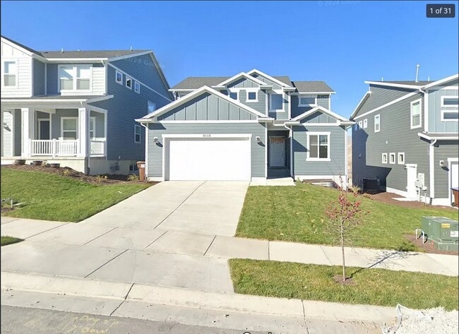 Building Photo - 9337 N Tampa Dr