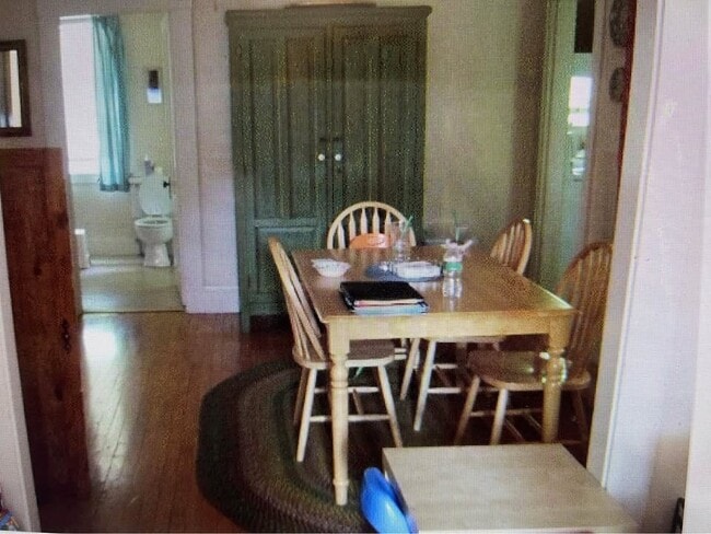 Photo - 60 Auburn St Unit 2