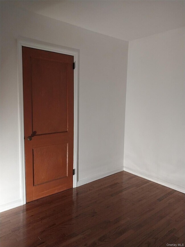 Photo - 282 Whittier Dr