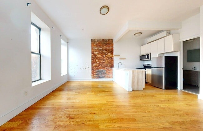 Photo - West 121st Street Unit 3F