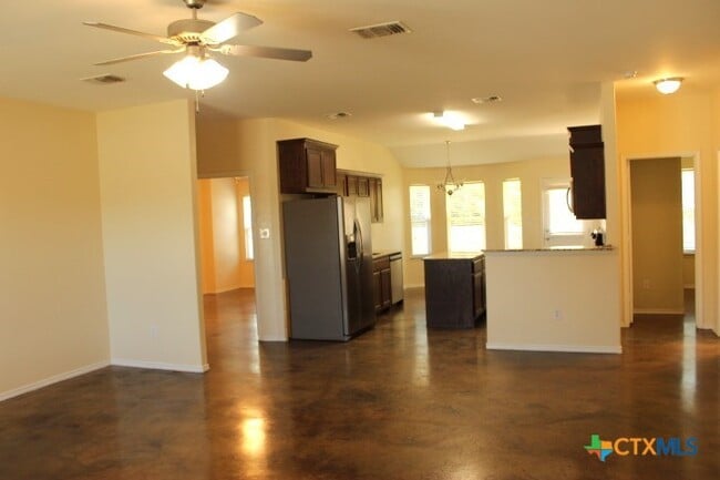 Photo - 2521 Heartland Ave