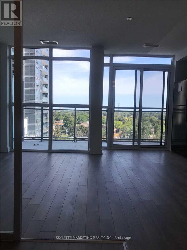 Photo - 30 Meadowglen Pl Unité 804