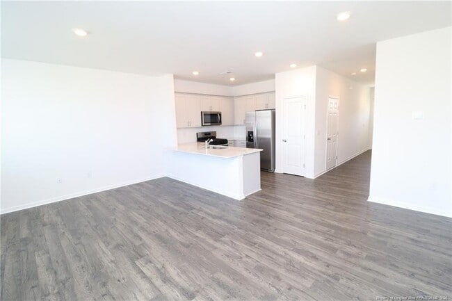 360 Freestall Dr