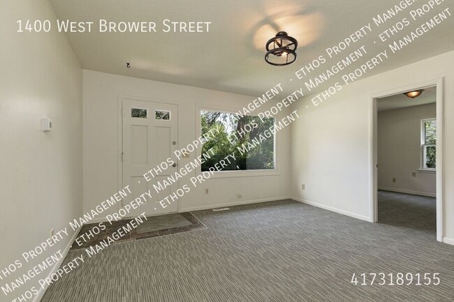 Photo - 1400 W Brower St