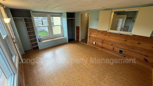 Photo - 1137 NW 13th St