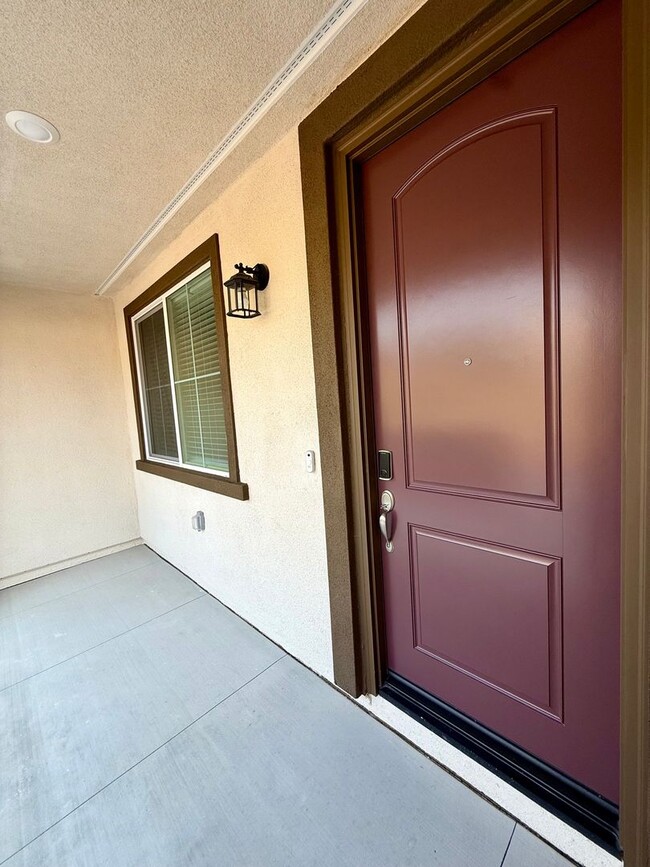 Photo - Brand new Townhome! Never Been lived in! 4 Br 4 Ba 2 car garage!