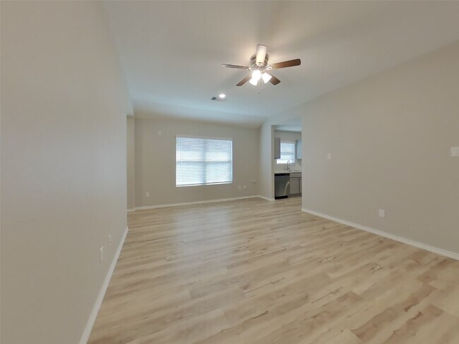Photo - 17588 Rosewood Manor Ln