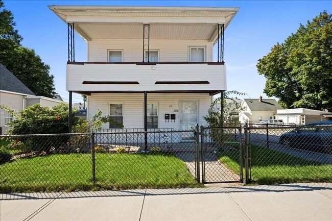 Building Photo - 19 Orient St Unit 19 Orient street #1