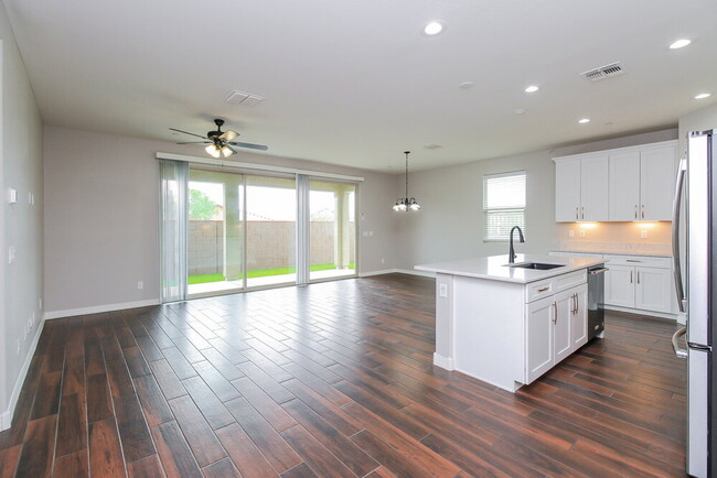 Photo - 1266 N Banning