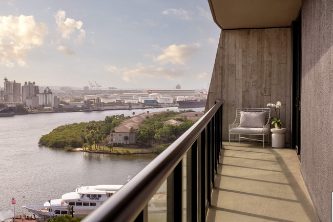 Photo - 545 Channelside Dr Unidad 1510